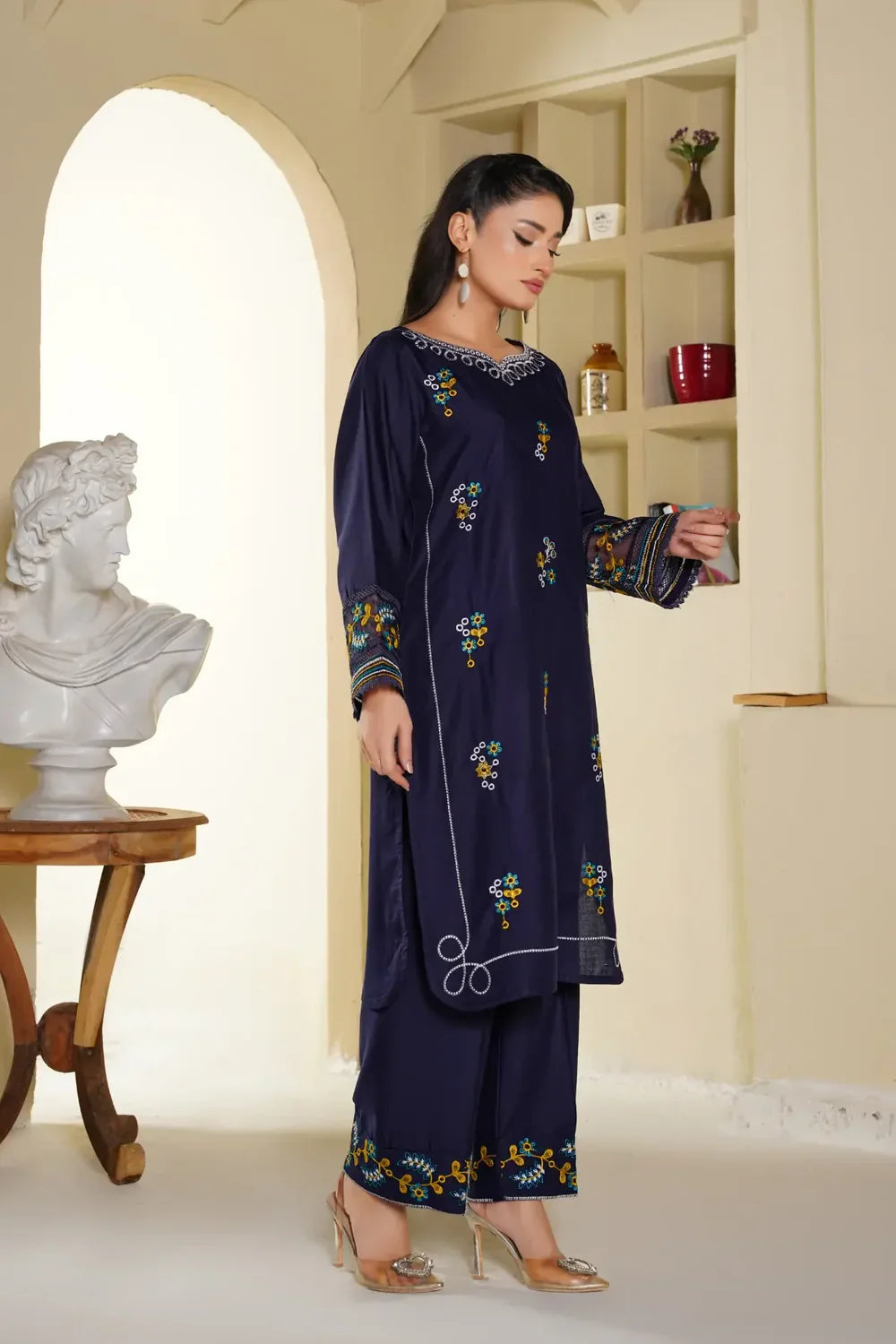 URG - 2PC Lawn Embroidered Unstitched
