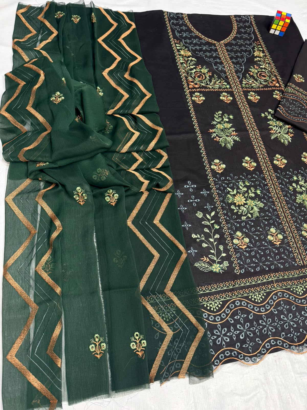 ETC - 3PC Lawn Embroidered Unstitched